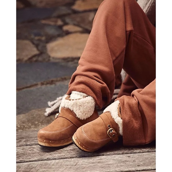 New Free People Oak Clog Boots Brown Suede Buckle Cream Sherpa Platform Shoes - Picture 13 of 14
